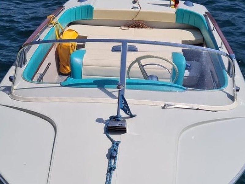 riva rudy classic boat of 1972 - electric retrofit by lanéva boats