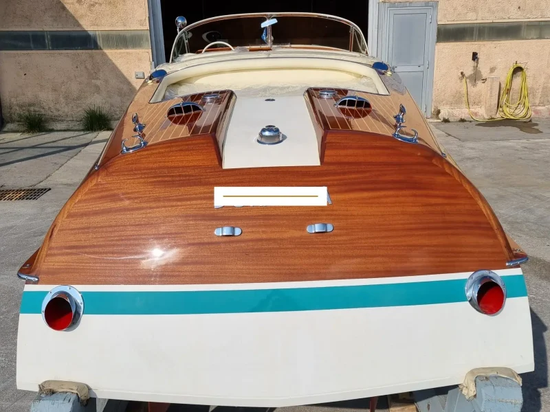 riva-super-aquarama-electri-by-laneva